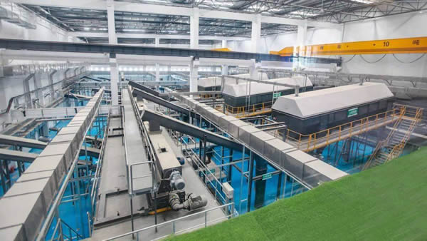 Projet de Tri des Déchets en Chine