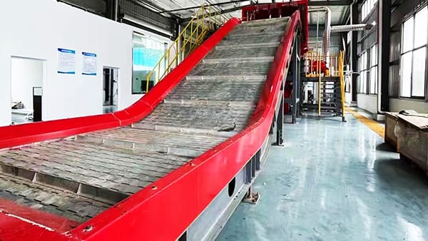 Convoyeur à Tablier Métallique